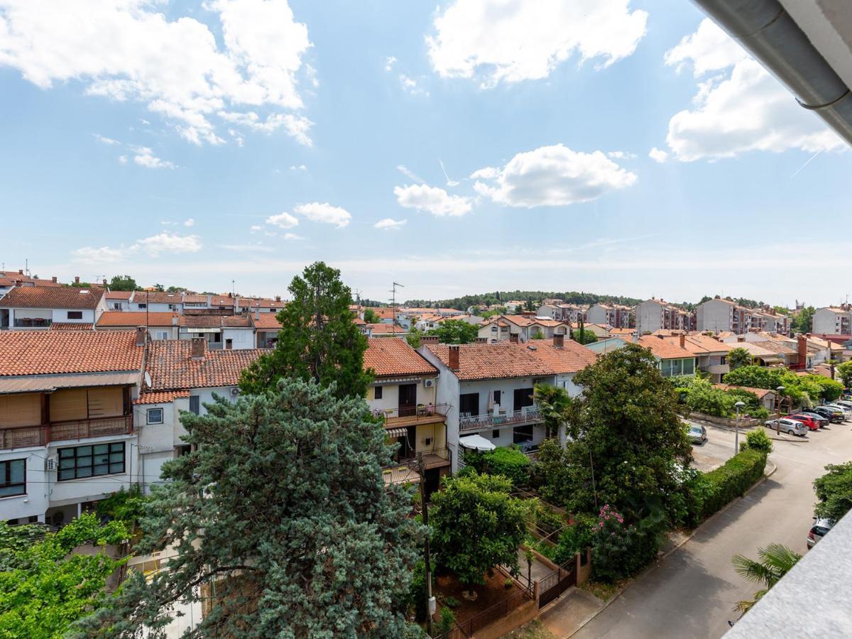 Amoroso Apartment 200M From Sea Poreč Extérieur photo