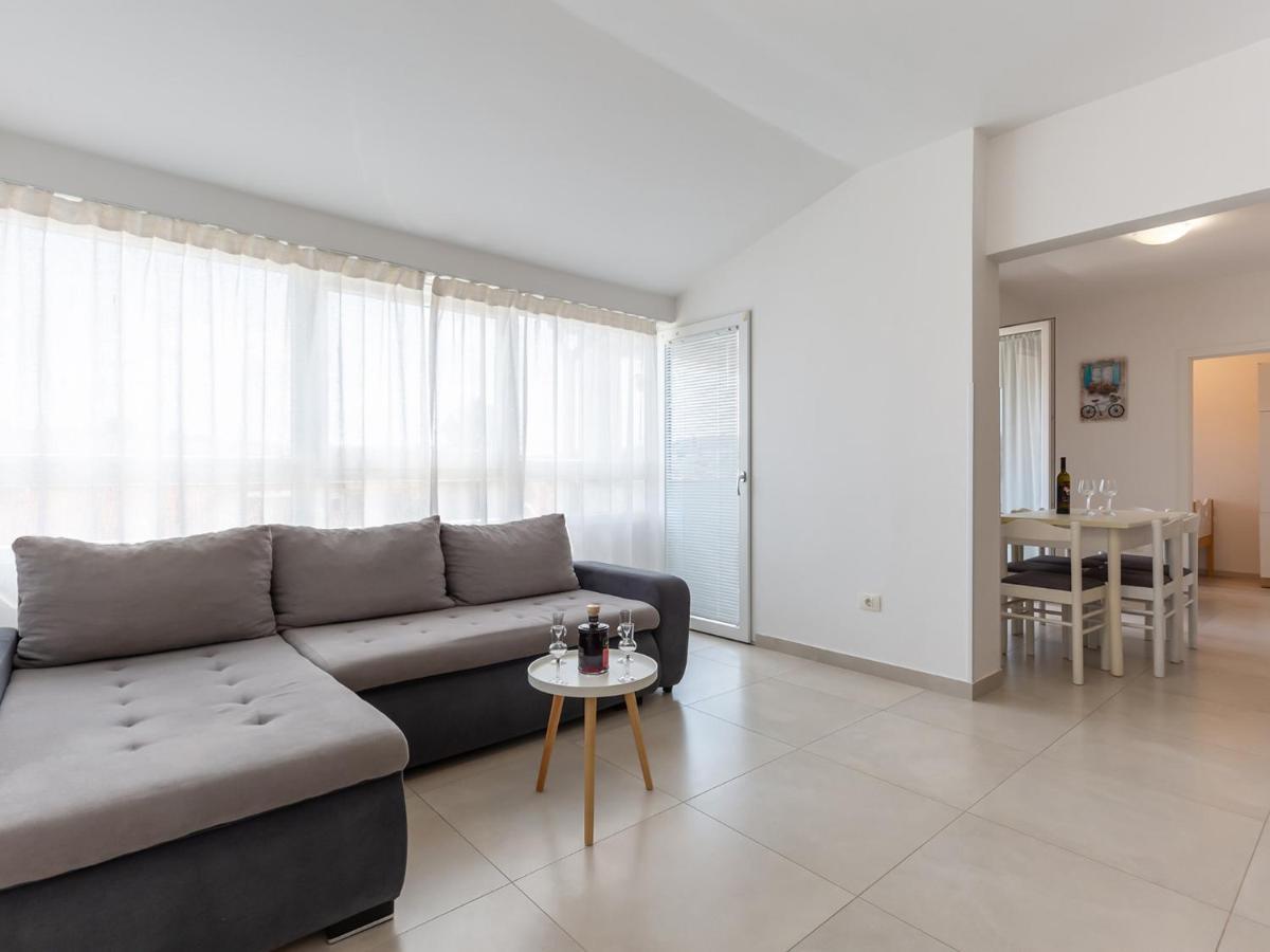 Amoroso Apartment 200M From Sea Poreč Extérieur photo